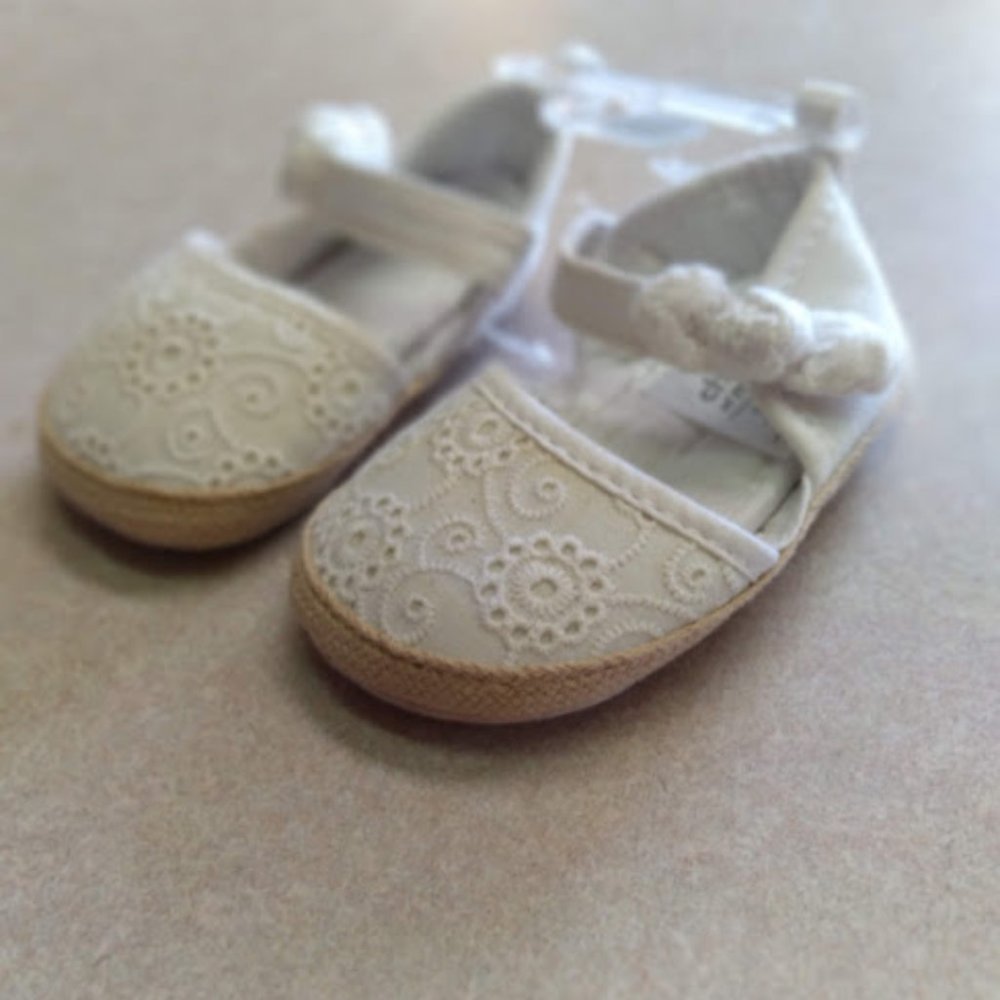 Child of Mine White Baby Girl Flats Size 3-6 Month
